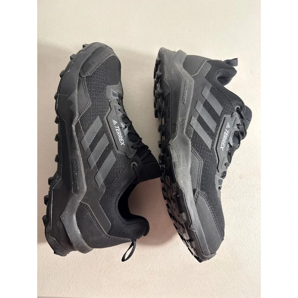 Adidas Terrex Trail Running Shoes MenBlack Continental Sole Low Top Sneaker 11.5